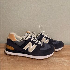 New Balance Women’s 574 Natural Indigo